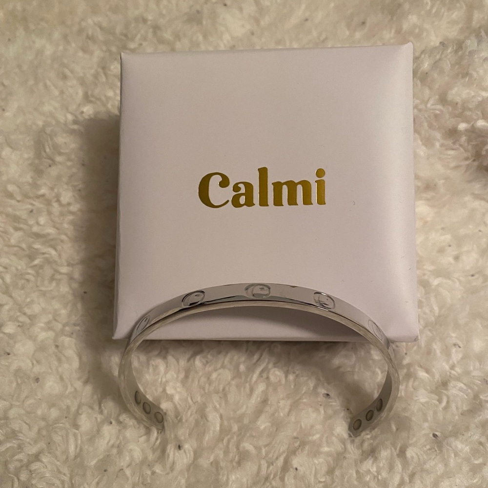 Calmi- Silver Bracelet